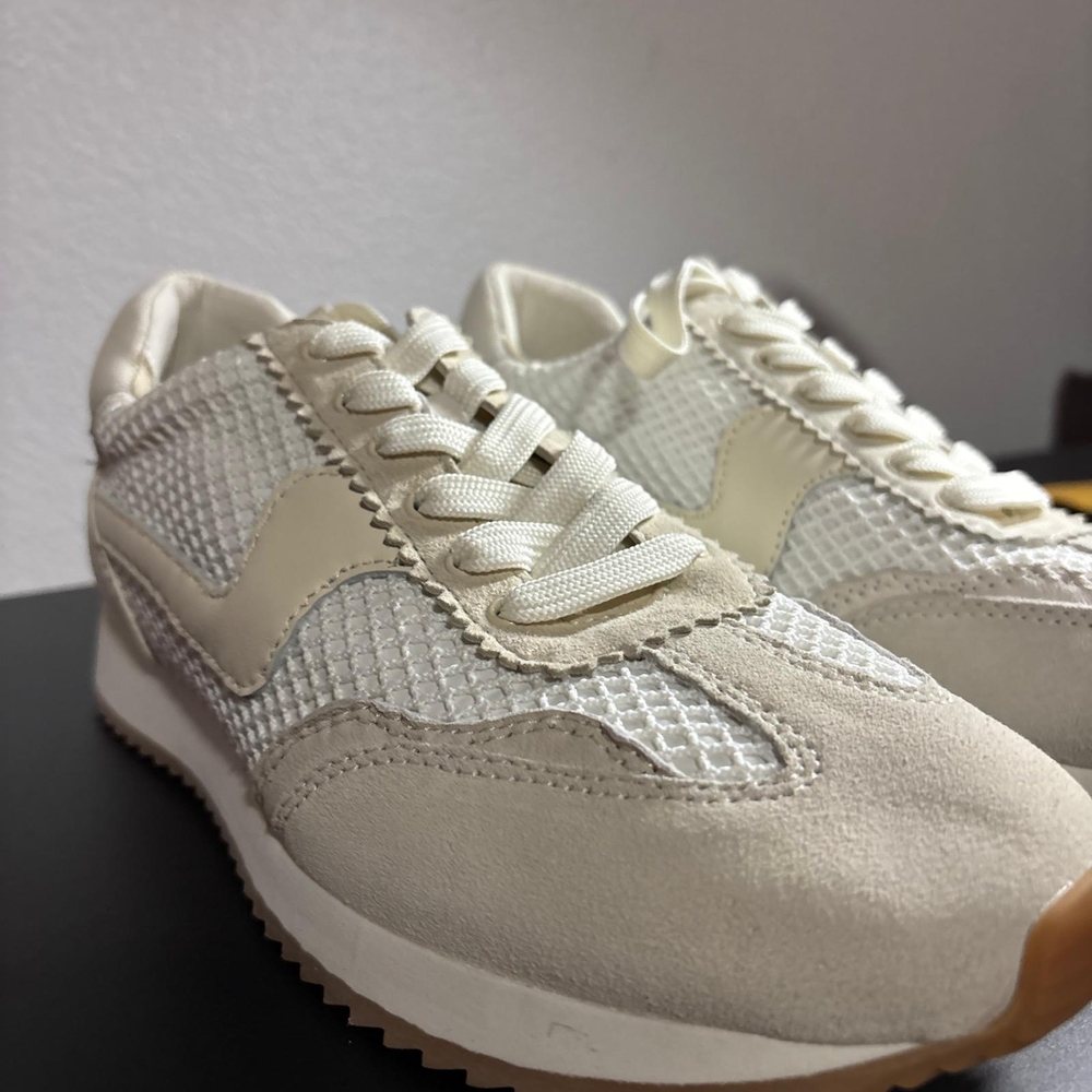 Dolce Vita White and Tan Sneakers - Picture 4 of 7